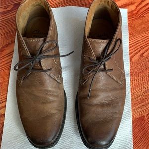CLARKS Men’s Holmby Top Chukka Boot Brown Size 10